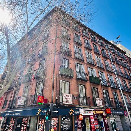 Pension Rivera Madrid Esterno foto